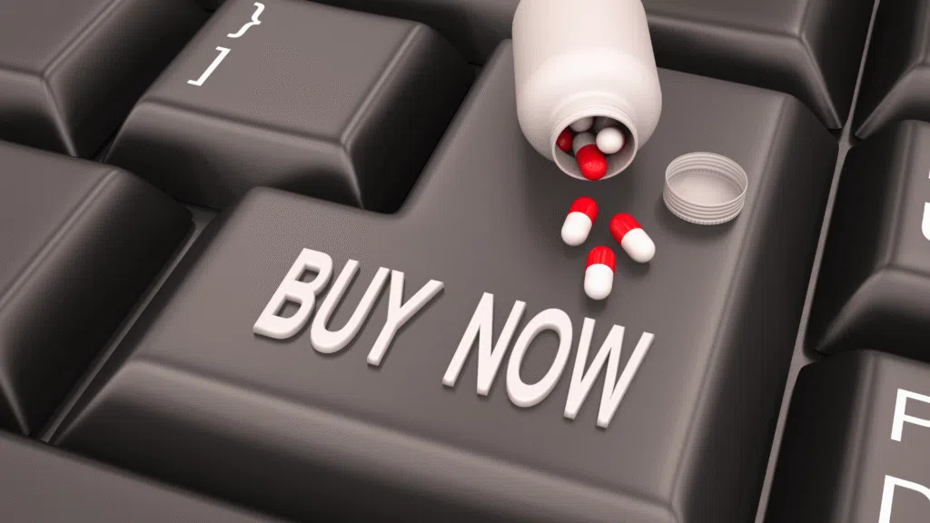 CVS vs Walgreens vs Online Pharmacies